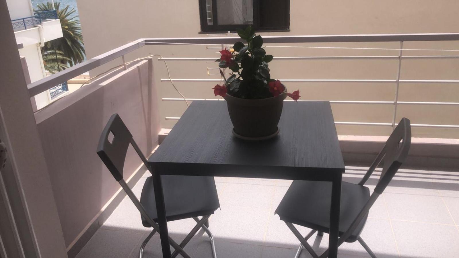 Sunshine Apartment Sarandë Exterior foto